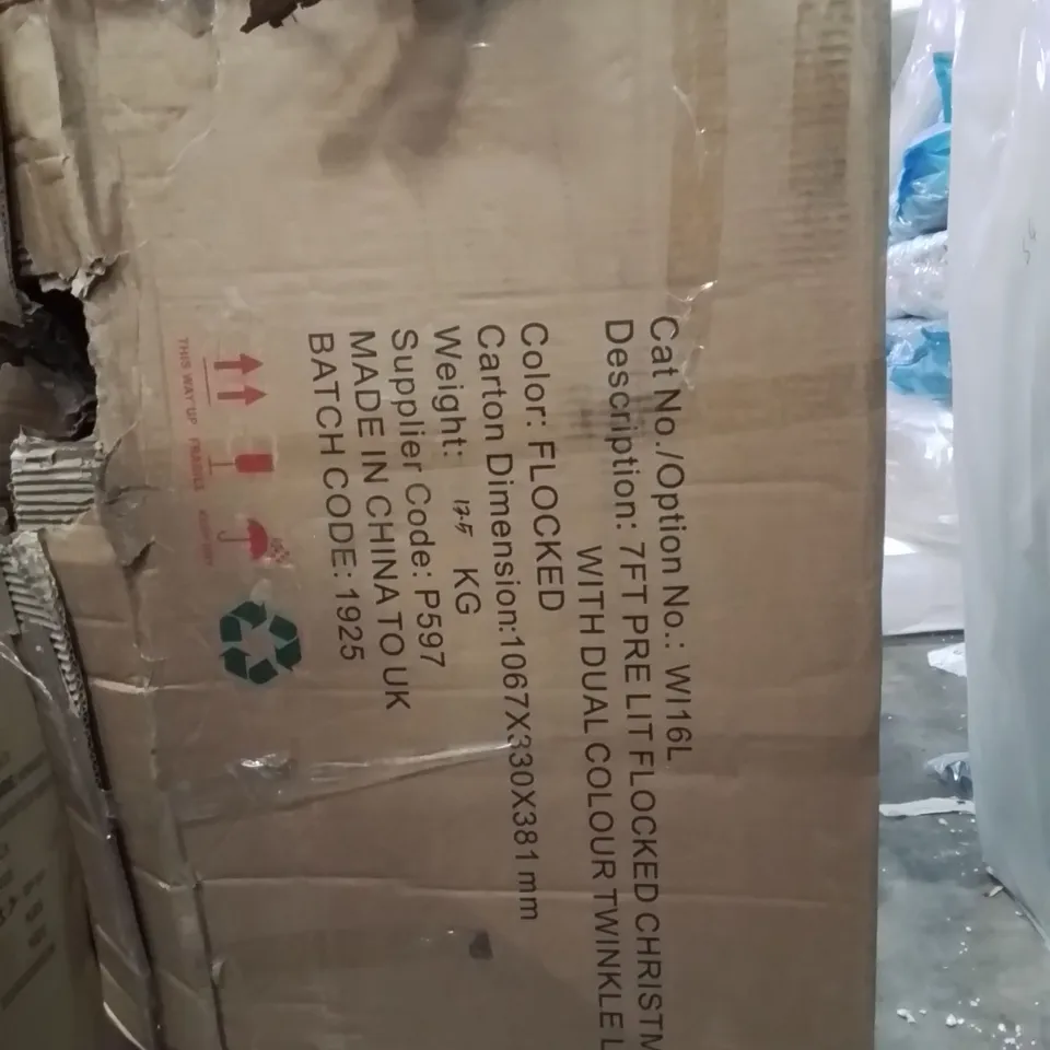 BOXED 7FT PRE LIT FLOCKED CHRISTMAS TREE WITH DUAL COLOUR TWINKLE LIGHTS