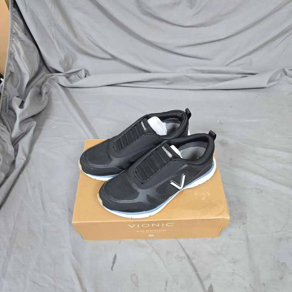 VIONIC DARCY DRF TRN SNEAKERS – BLACK, UK 6 AND A HALF