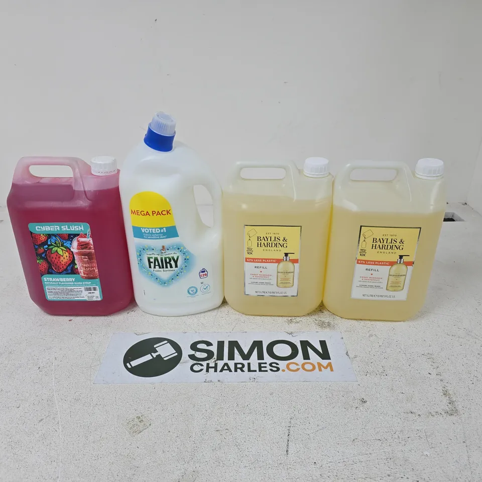 APPROXIMATELY 4 ASSORTED LARGE LIQUIDS TO INCLUDE CYBER SLUSH STRAWBERRY, FAIRY MEGA PACK, BAYLIS & HARDING REFILL, ETC