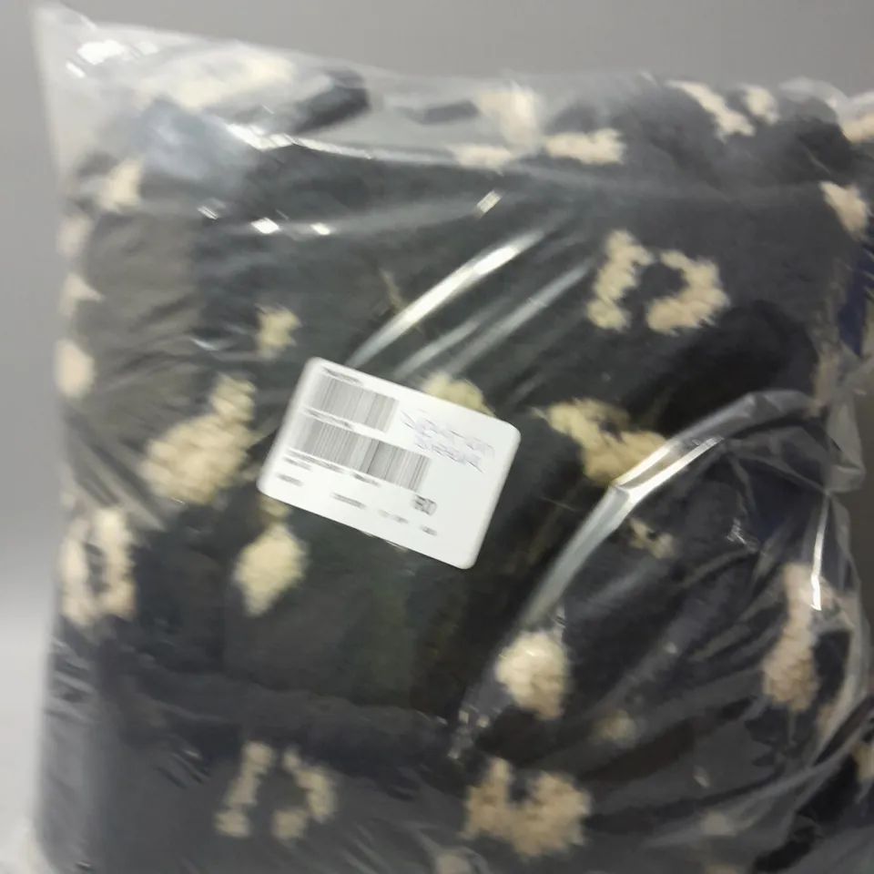 COZEE HOME OVERSIZED HOODED COATIGAN