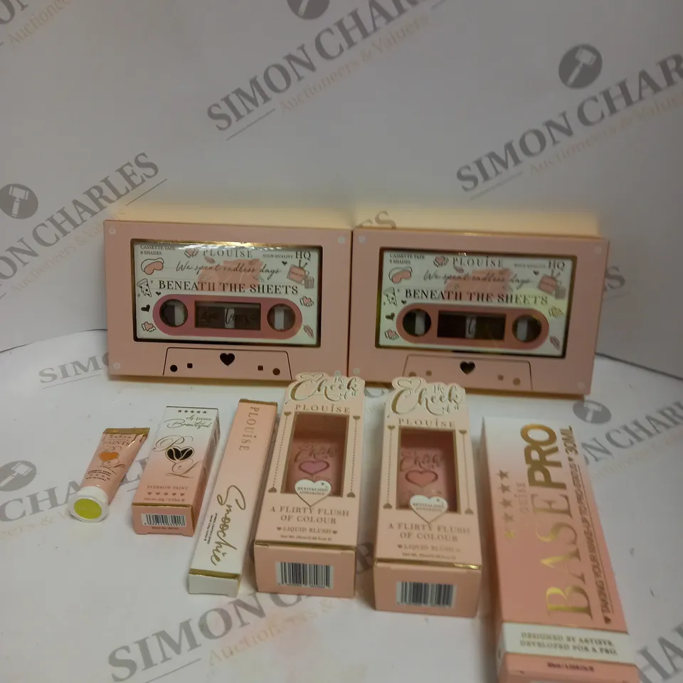 BOX OF APPROXIMATELY 10 ASSORTED P.LOUISE BEAUTY PRODUCTS TO INCLUDE SHADE PALETTE, COSMETIC BASE, LIQUID BLUSH ETC 