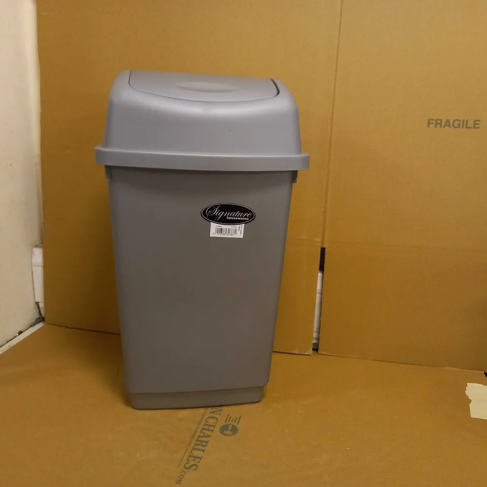 25L STORAGE BIN