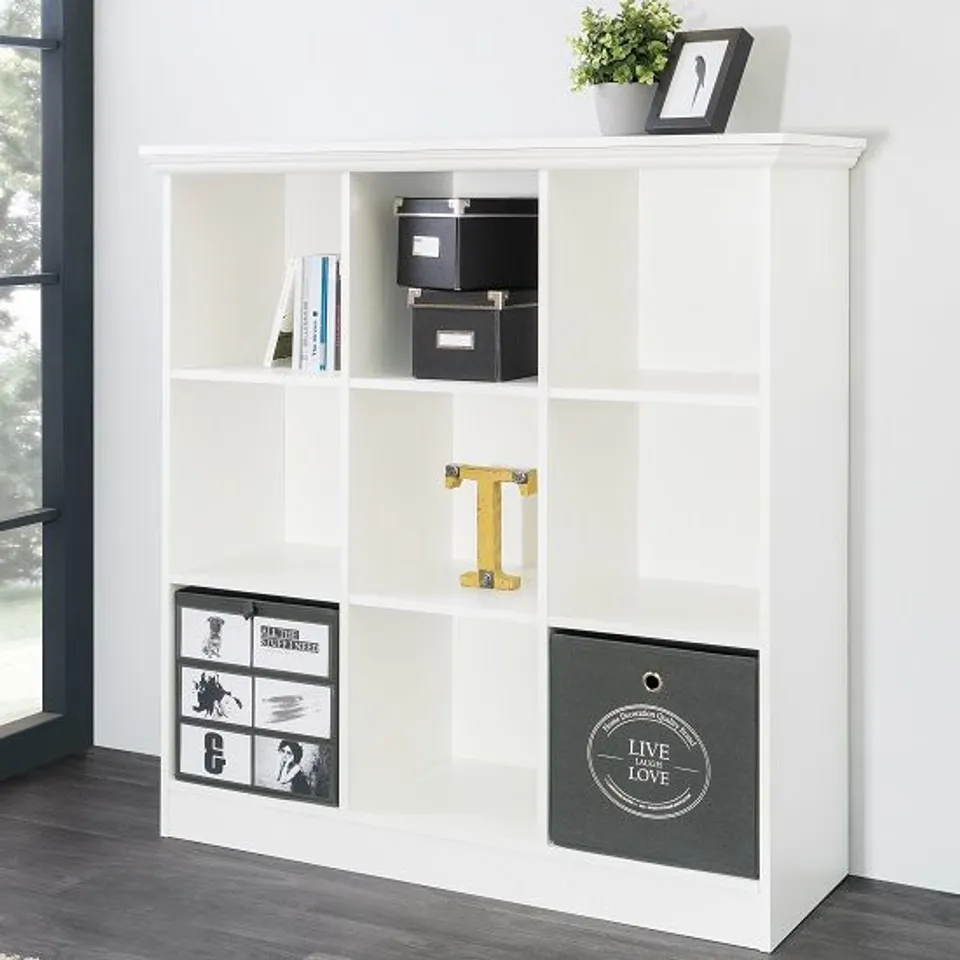 BRAND NEW BOXED COUNTRY WIDE BOOKCASE SMALL IN WHITE WITH 9 COMPARTMENTS (1 BOX)