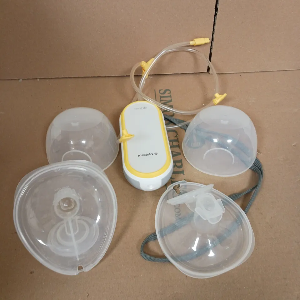 MEDELA FREESTYLE HANDS FREE DOUBLE BREAST PUMP RRP £299.99