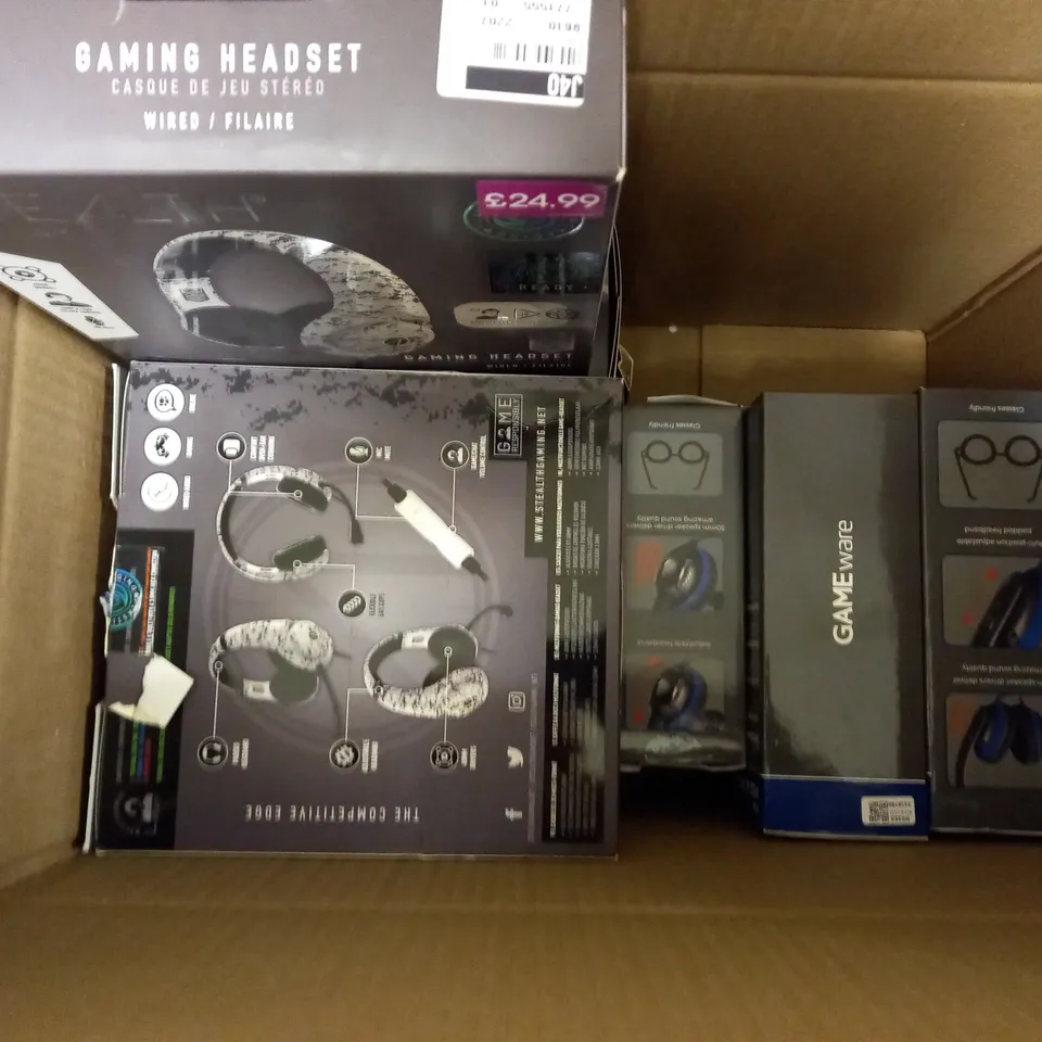 APPROXIMATELY 8 ASSORTED BOXED HEADSETS/HEADPHONES TO INCLUDE STEALTH, GAMEWARE, ETC