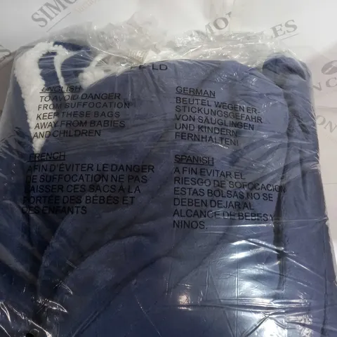 COZEE HOME OVERSIZED HEATED WRAP IN NAVY