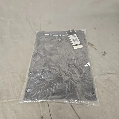 ADIDAS ULTIMATE ENGINEERED RUNNING TEE IN BLACK SIZE L