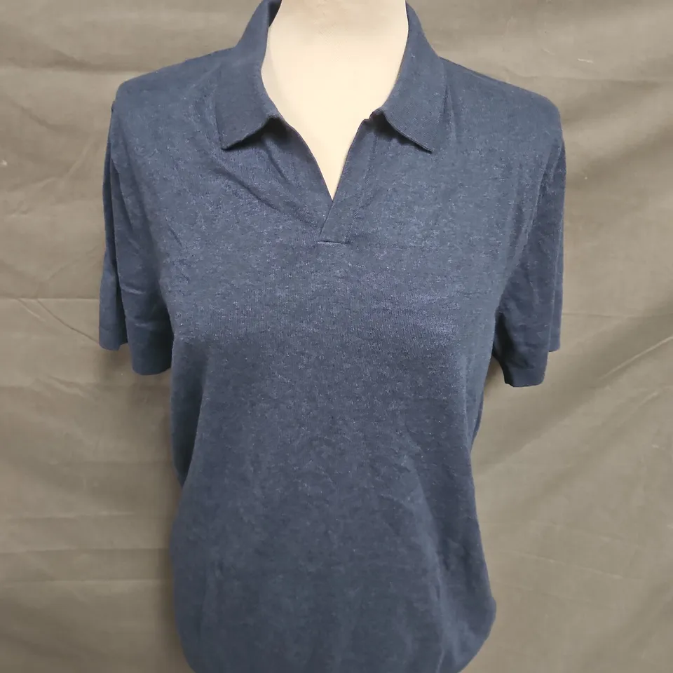 PAUL JAMES KINT SHORT SLEEVE TOP IN MIDNIGHT BLUE SIZE S