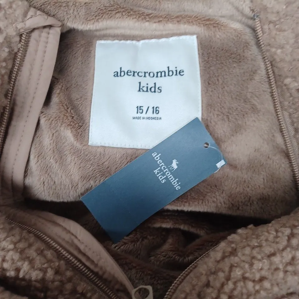 ABERCROMBIE KIDS ZIP FRONT TEDDY FLEECE JACKET – SIZE 15/16