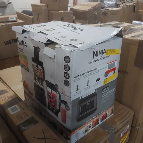 BOXED NINJA 3 IN 1 FOOD PROCESSOR WITH AUTO IQ- BN800UK