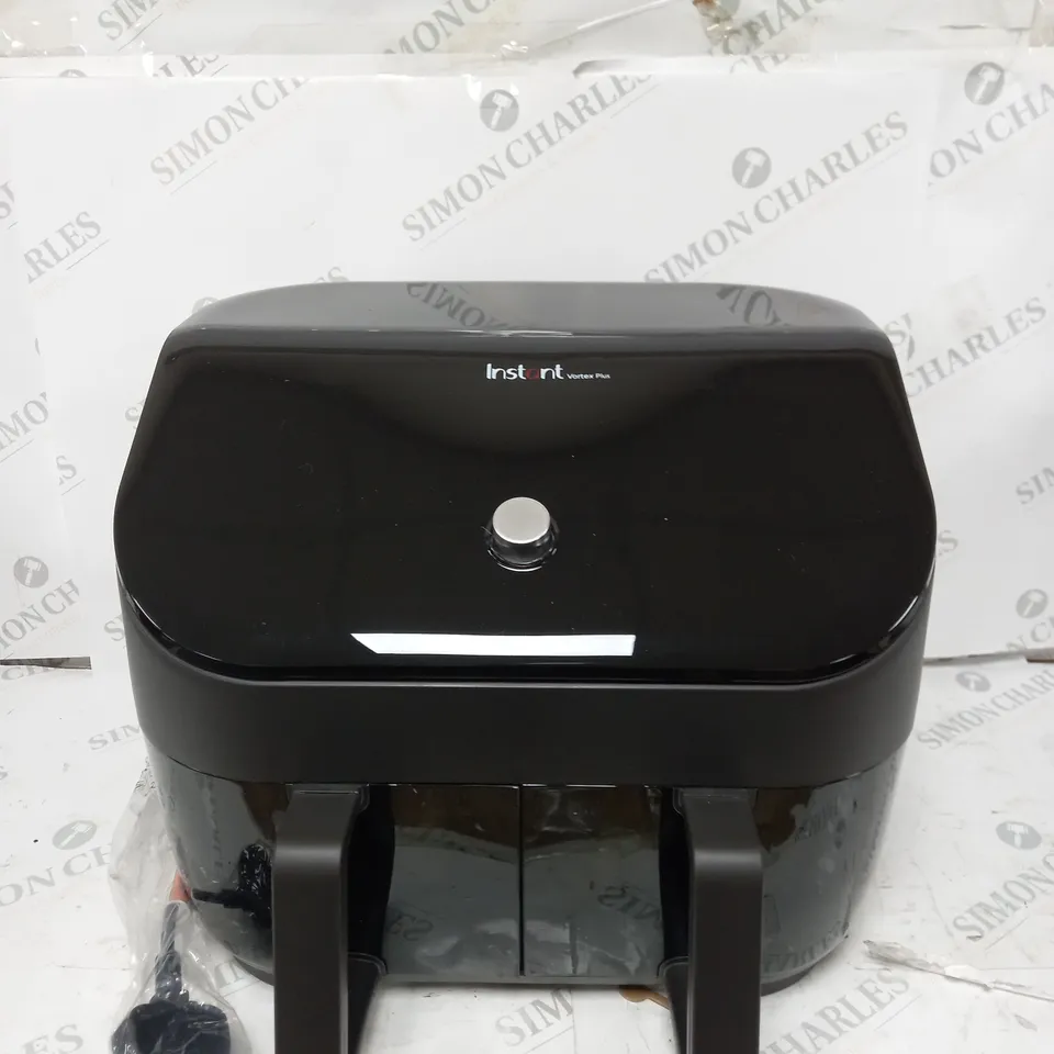 BOXED INSTANT VORTEX 8 IN 1 DUAL AIR FRYER 7.6