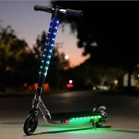 RAZOR POWERCORE E90 SCOOTER