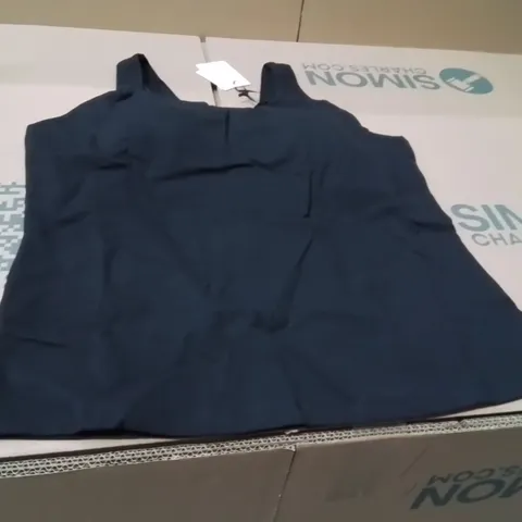 BOXED BRAND NEW APPROXIMATELY 21 SIMPLY BE ACTIVE SPORTS TOP BLACK SIZE 20