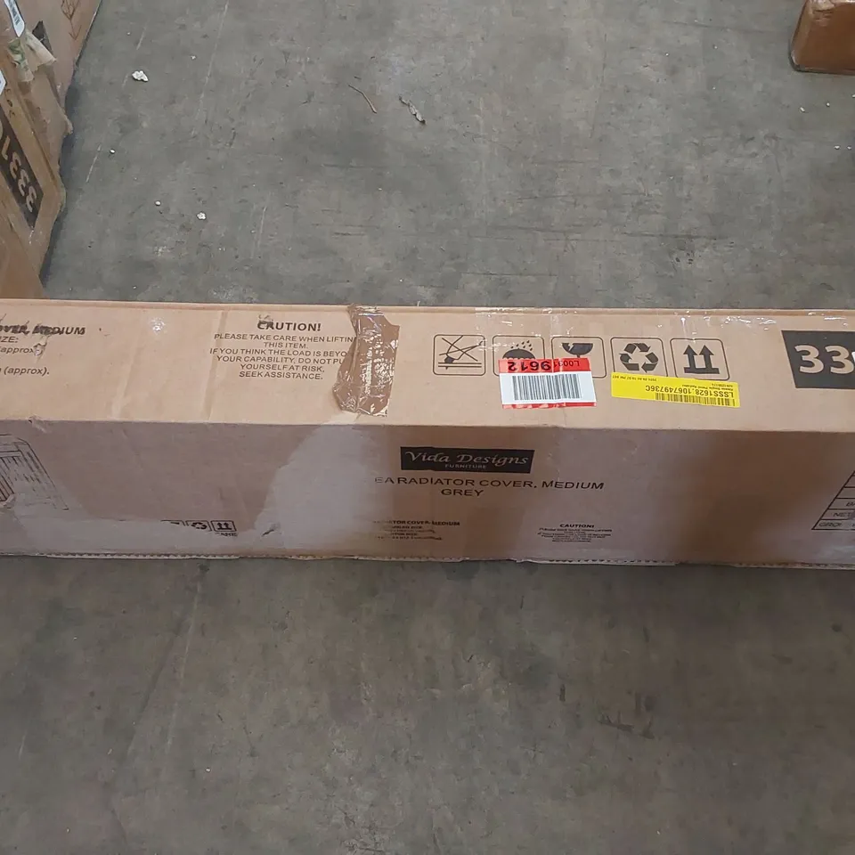 BOXED ALEESA SINGLE PANEL RADIATOR - MEDIUM (1 BOX)