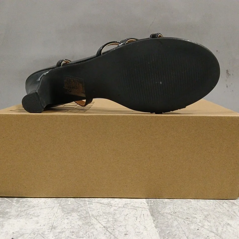 BOXED PAIR OF WHERE'S THAT FROM OPEN TOE HEELED SANDALS IN BLACK SIZE UK 6