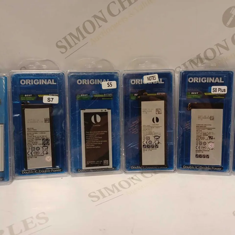 LOT OF APPROX 50 ASSORTED SAMSUNG GALAXY PHONE BATTERIES TO INCLUDE S4, S7, NOTE 5, ETC 