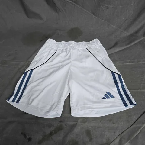 ADIDAS YOUTH SHORTS IN WHITE MULTI SIZE 9-10YRS