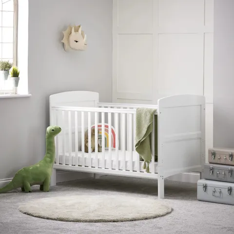 BOXED OBABY GRACE COT BED - WHITE (1 BOX)