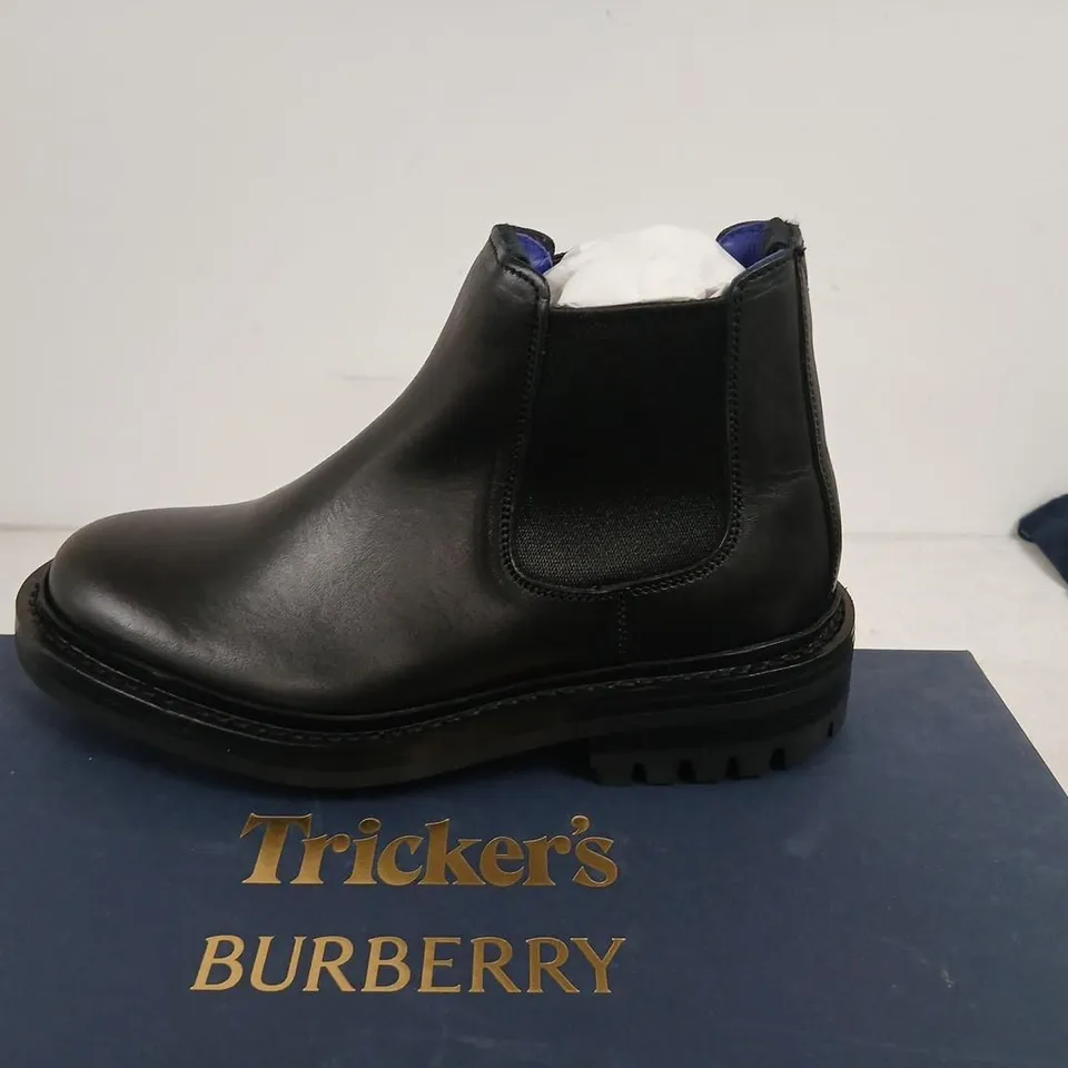 TRICKER'S BURBERRY ANKLE BOOTS – BLACK LEATHER, CHELSEA STYLE, UK 2