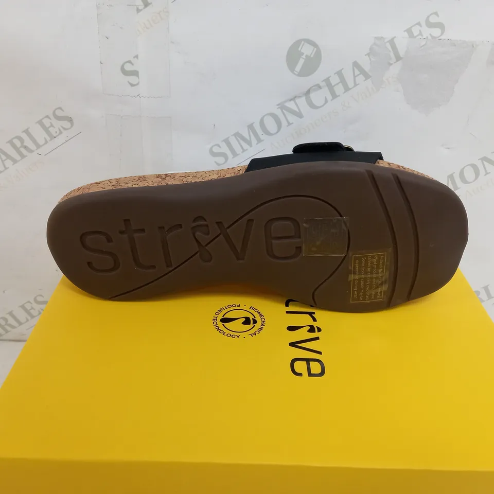 BOXED STRIVE PAROS IN BLACK SIZE 6 