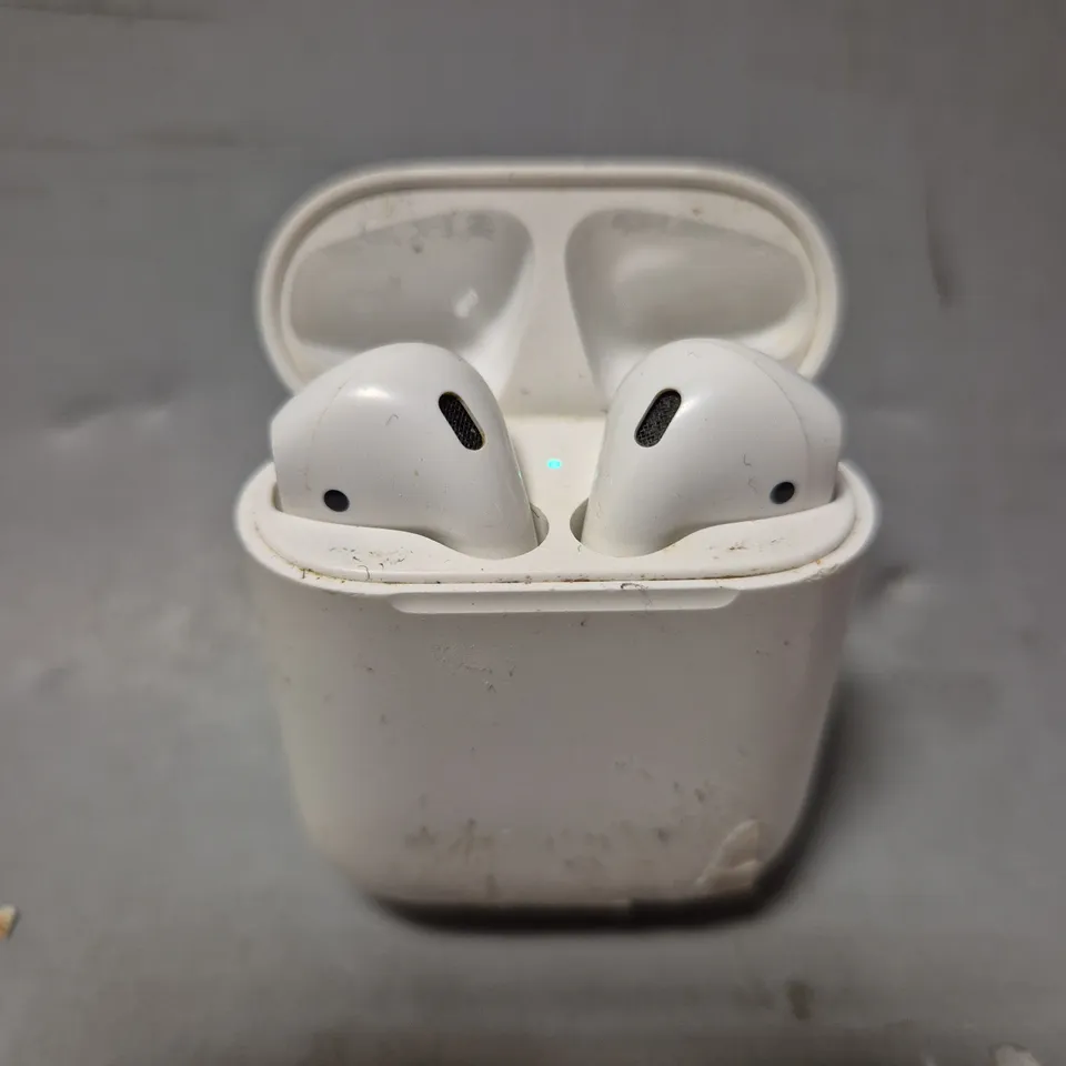 APPLE AIRPODS A1602 1ST GEN