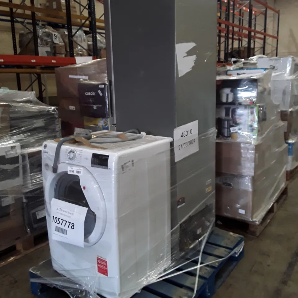 HOOVER H-WASH 300 FREESTANDING WASHING MACHINE AND BOSCH SERIE 2 FREESTANDING FRIDGE FREEZER SILVER - UNPROCESSED RAW RETURNS