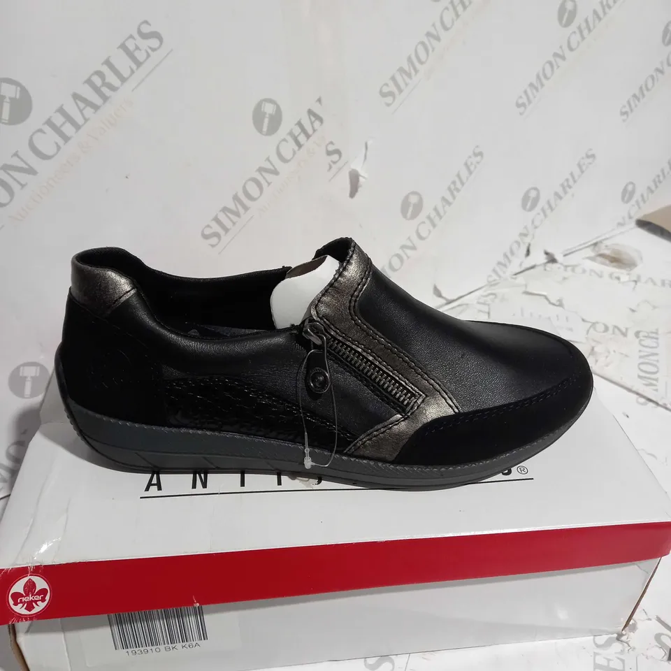 BOXED PAIR OF RIEKER TRAINER SHOE WITH ZIP IN BLACK UK SIZE 6.5
