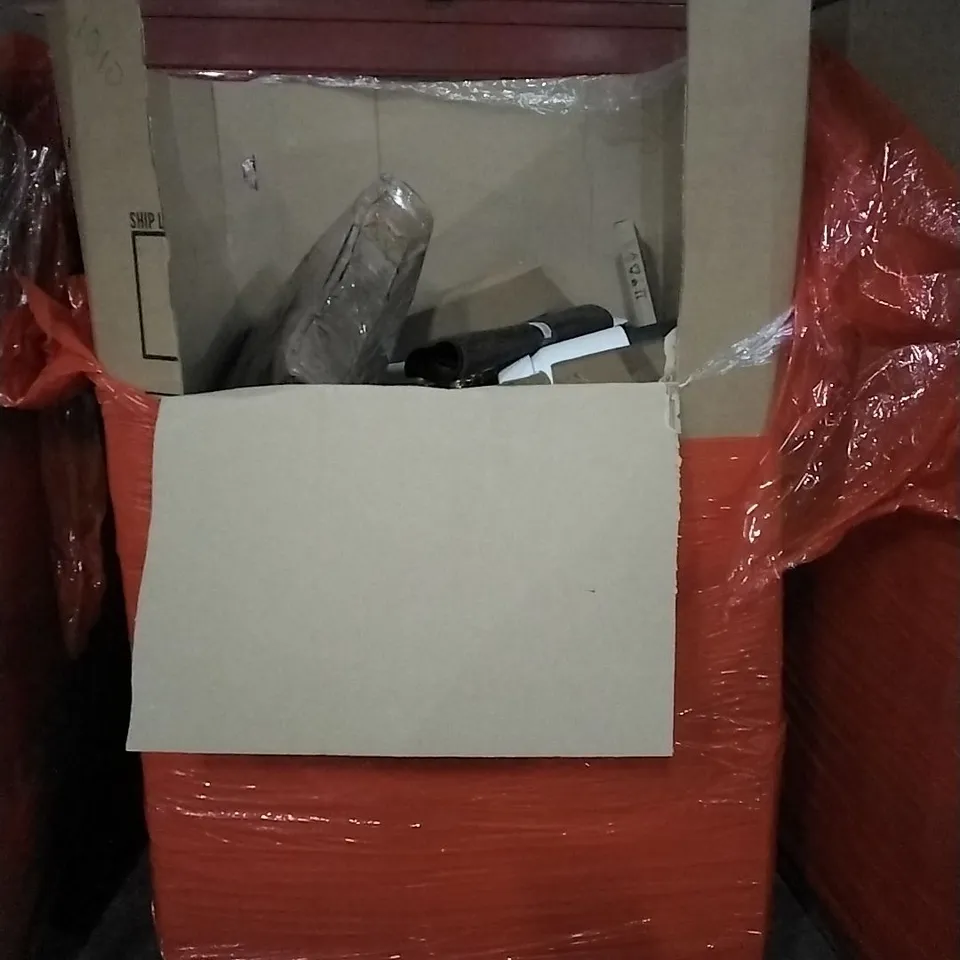 PALLET OF HOUSEHOLD ITEMS TO INCLUDE ICE BUCKETS, GENTLE MOIST TOILET TISSUES, BRAUN ALARM CLOCK,GLADE SCENTED CANDLES AND OTHER ASSORTED ITEMS...