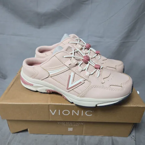 BOXED VIONIC 23 WALK LOAFER MULES IN CAMEO ROSE - SIZE 5