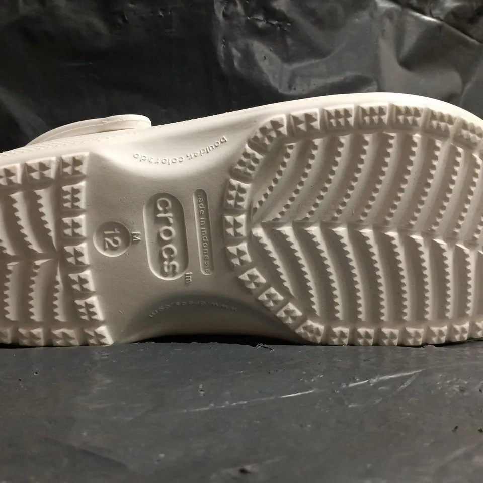 PAIR OF CROCS CLASSIC CLOGS IN WHITE SIZE UK M11/W12