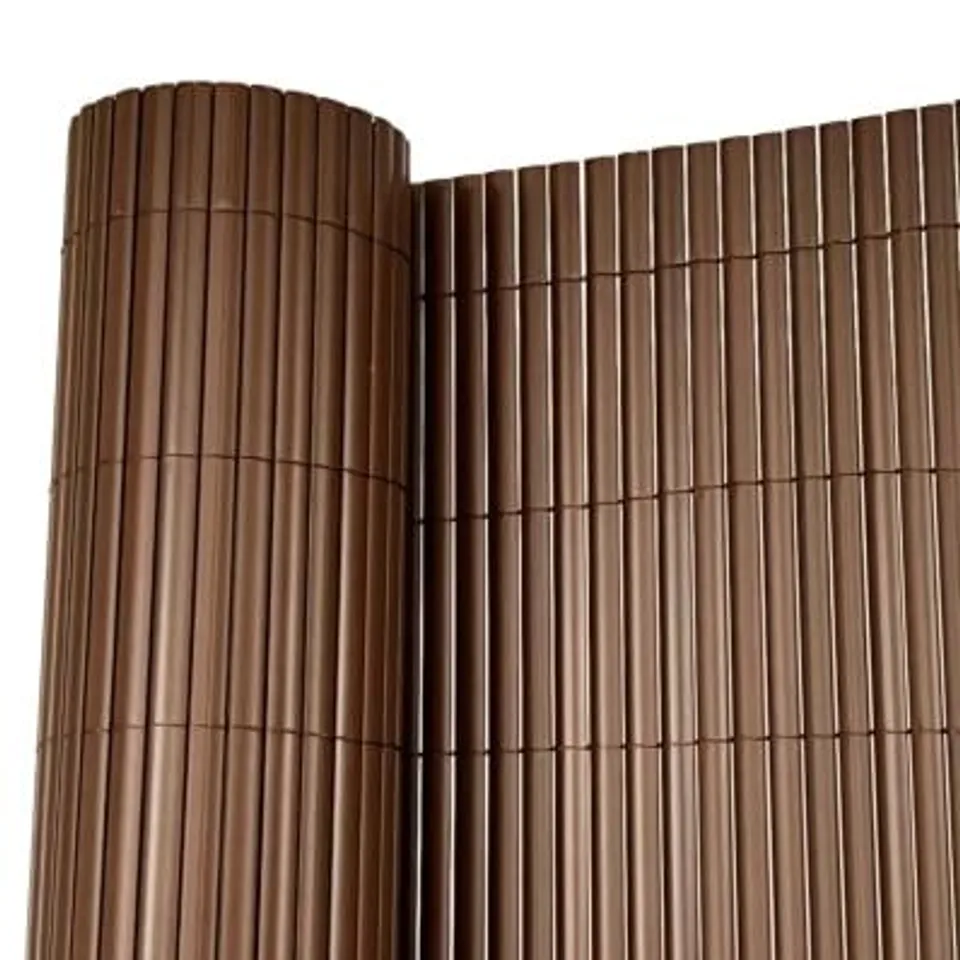 UNBOXED 1M X 3M BROWN PVC OUTDOOR GARDEN FENCING PRIVACY SCREEN ROLL