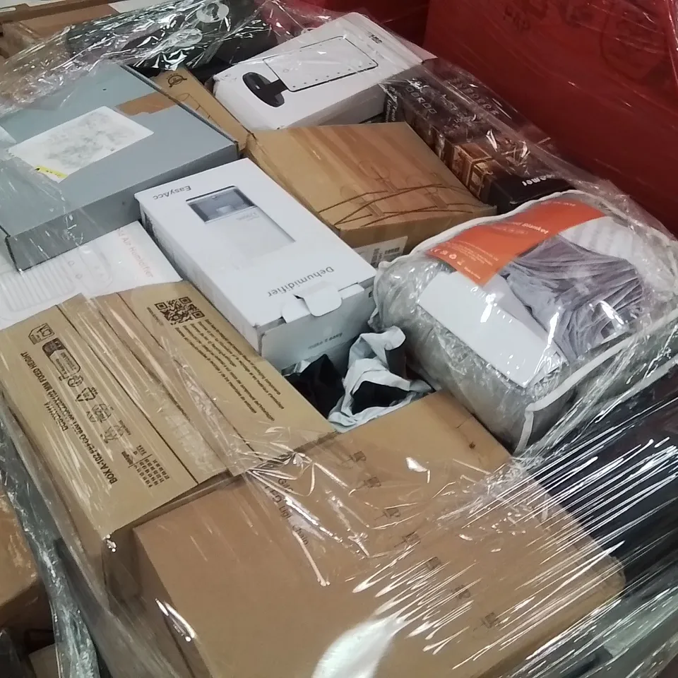 PALLET CONTAINING A LARGE QUANTITY OF ELECTRICAL PRODUCTS TO INCLUDE;TURNTABLE,SHREDDER,KETTLE 