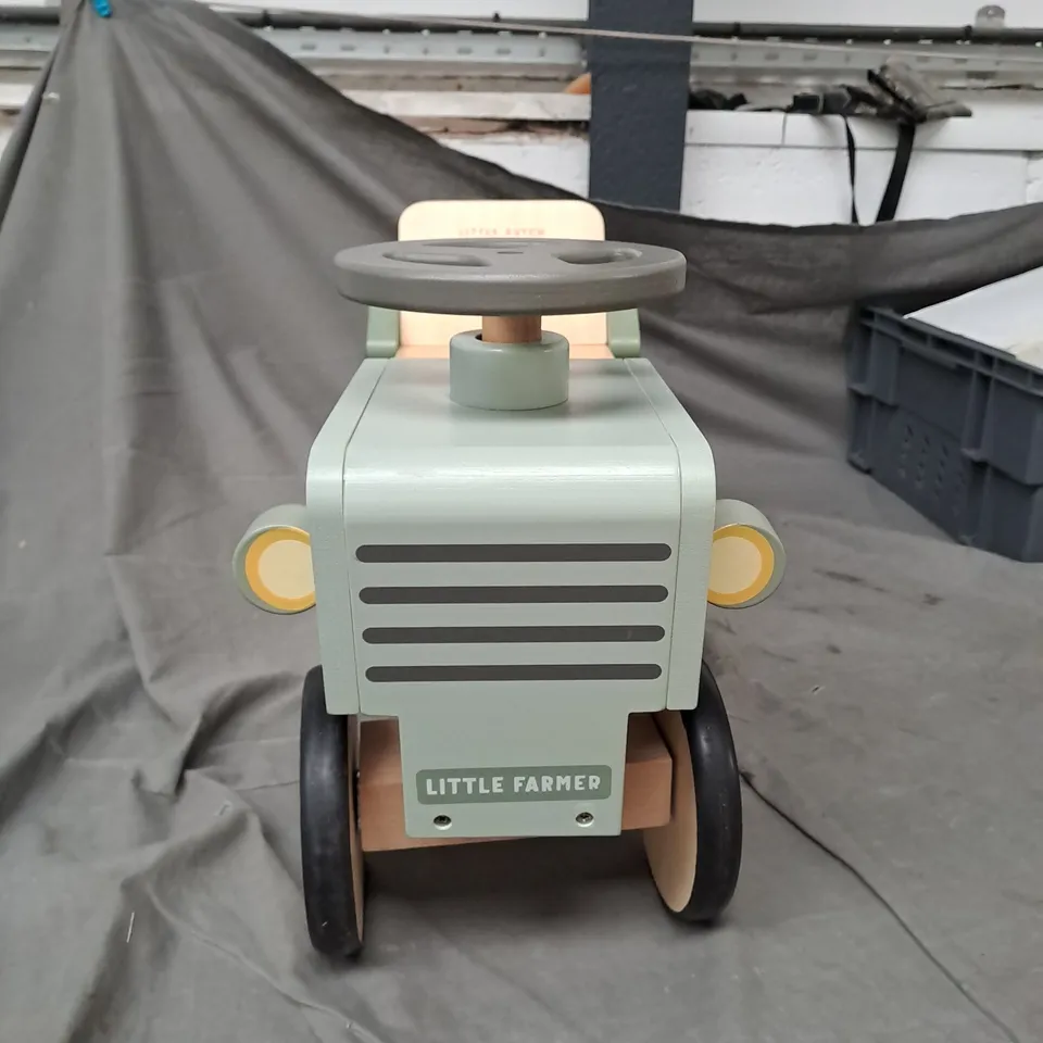 LITTLE DUTCH WALKING TRACTOR