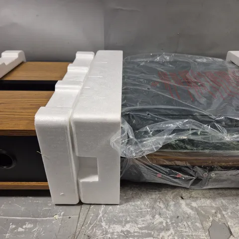 BOXED LENCO TURNTABLE WITH BLUETOOTH AND SPEAKERS - LS-300WD V2