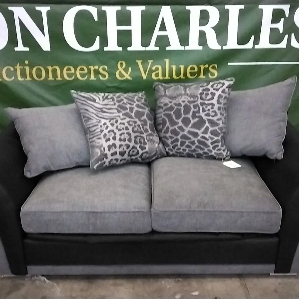 QUALITY DESIGNER GREY/BLACK FABRIC 2 SEATER SOFABED WITH SCATTERBACK CUSHIONS