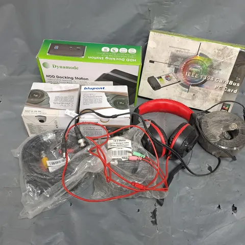 APPROXIMATELY 30 ASSORTED ITEMS TO INCLUDE CCTV CAMERA, HDD DOCKING STATION, HEADSET, ETC - COLLECTION ONLY