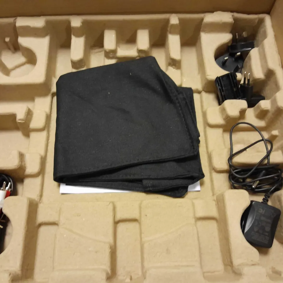 BOXED MARLEY STIR IT UP WIRELESS BLUETOOTH TURNTABLE