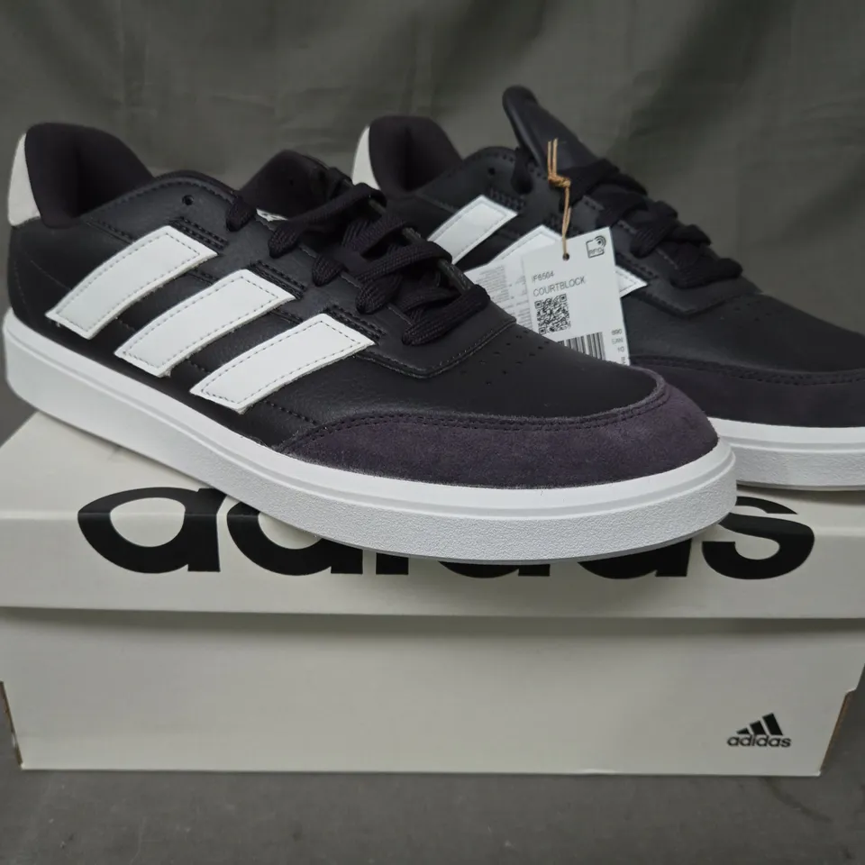 BOXED PAIR OF ADIDAS COURTBLOCK SHOES IN DARK PURPLE/WHITE UK SIZE 10