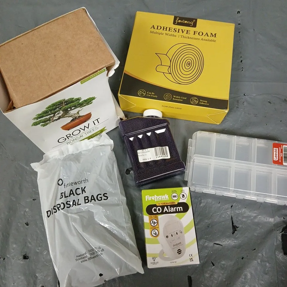 APPROXIMATELY 15 HOUSEHOLD ITEMS TO INCLUDE GROW IT BONSAI TREE, DISPOSABLE BAGS, CO ALARM ETC 