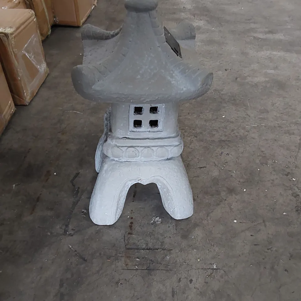 BOXED CERAMIC LED SOLAR PAGODA ORNAMENT