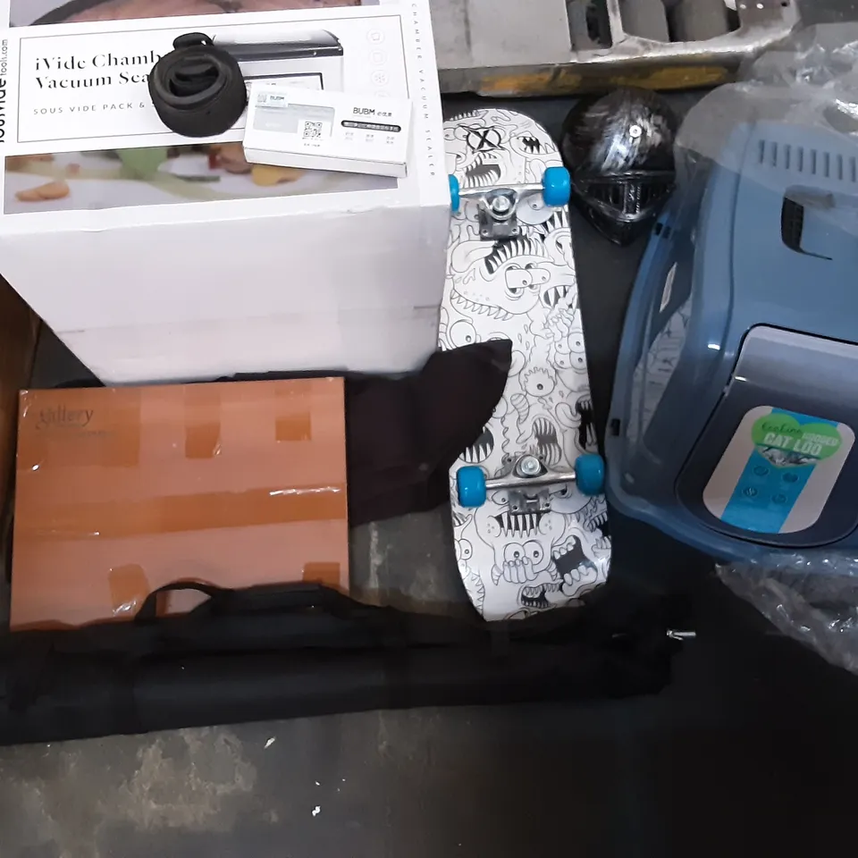 PALLET OF ASSORTED PRODUCTS INCLUDING IVIDE CHAMBER VACUUM SEALER,  BUBM, ECOLINE HOODED CAT LOO, GALLERY ARTISTS EXTRA SOFT OIL PASTELS, GRAPHIC DESIGN SKATEBOARD, VOSS WATER