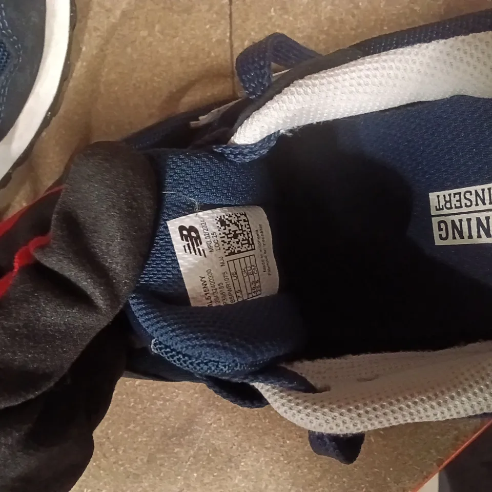 NEW BALANCE BLUE SNEAKERS – MEN'S SIZE UK7