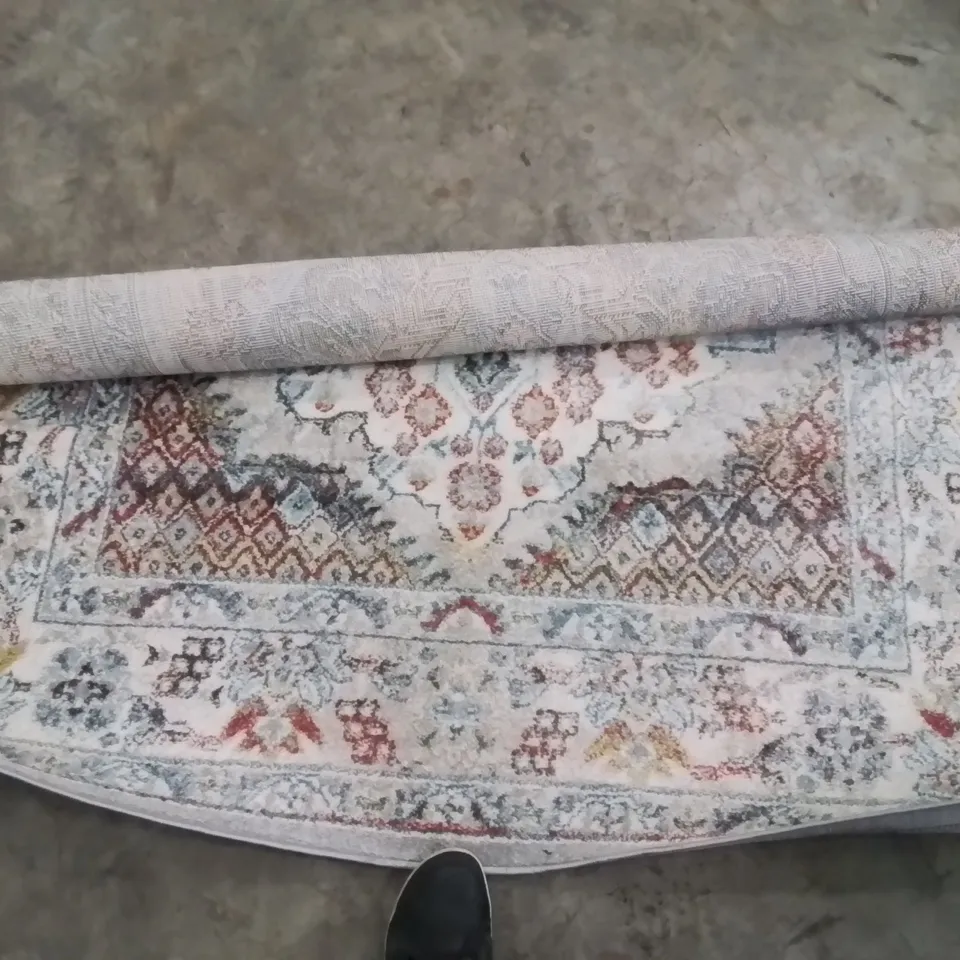 QUALITY DESIGNER AREA RUG - APPROXIMATELY 213X160CM