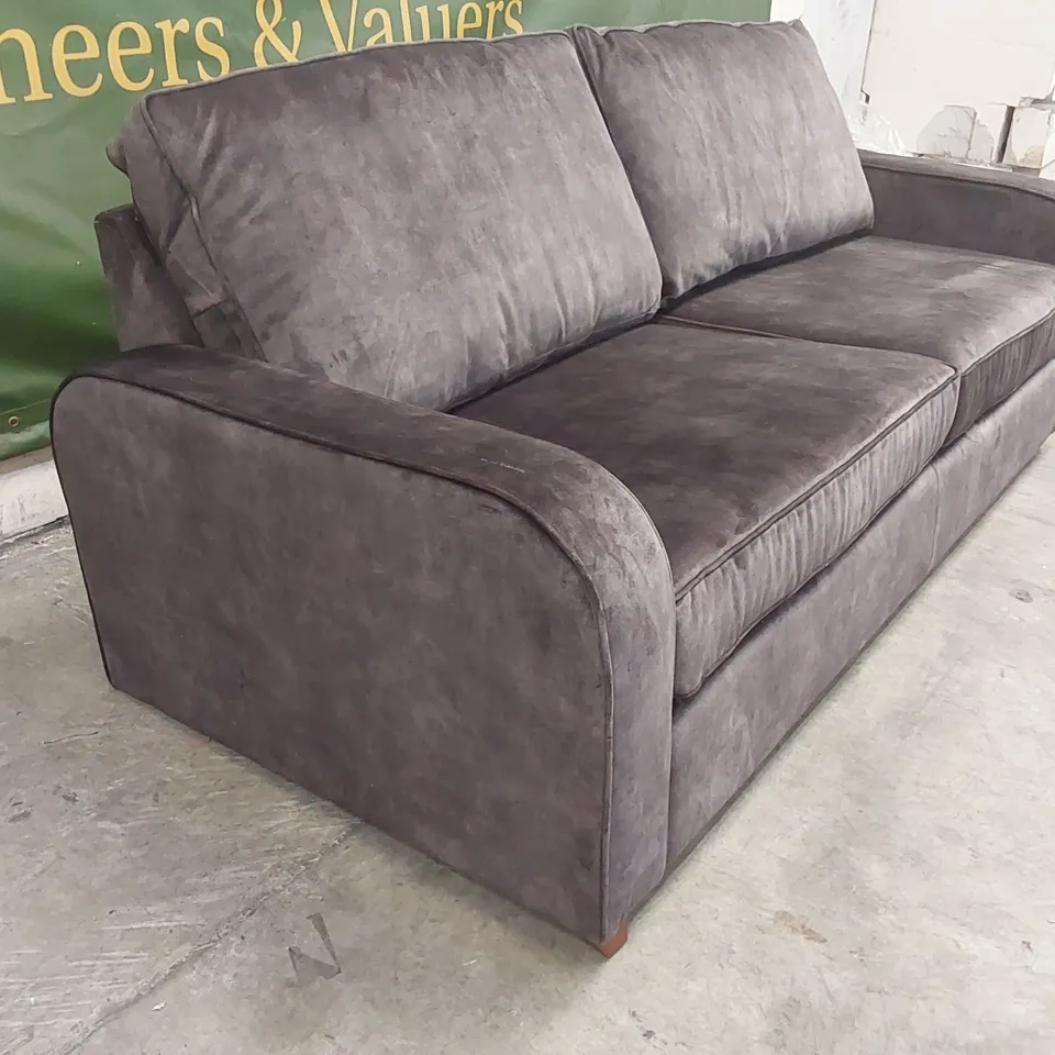 QUALITY DESIGNER APPLEY 3 SEATER SOFA - VELOUR PETAL