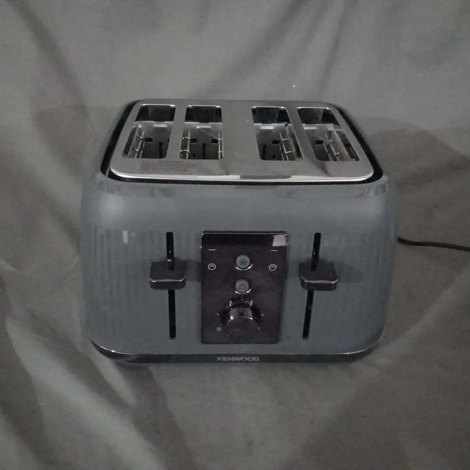 BOXED KENWOOD TFP30.000GY FOUR SLICE TOASTER