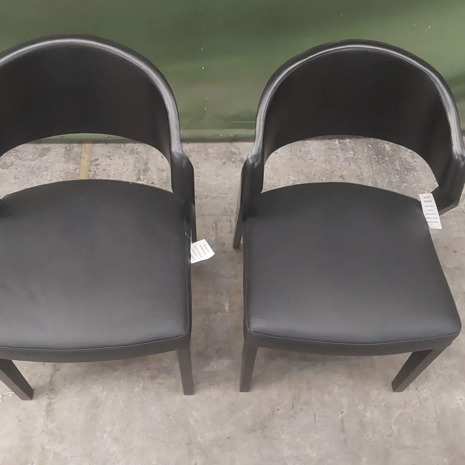 PAIR OF DANETTI ENZO BLACK LEATHER DINING CHAIRS