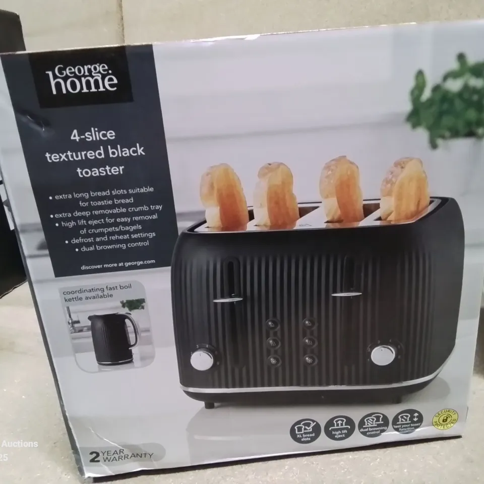 BOXED 4 SLICE TEXTURED BLACK TOASTER