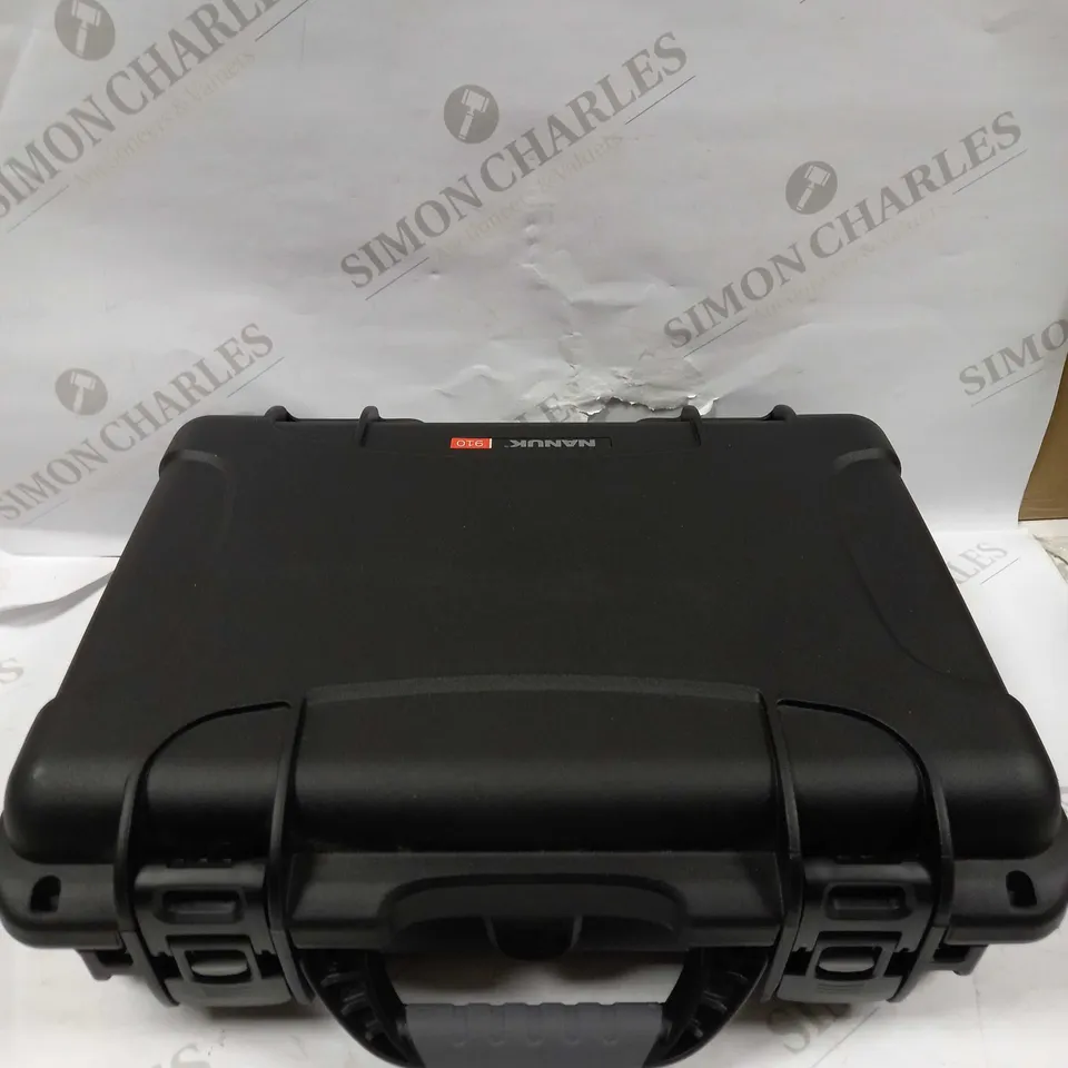 NANUK 910 BLACK CARRY CASE