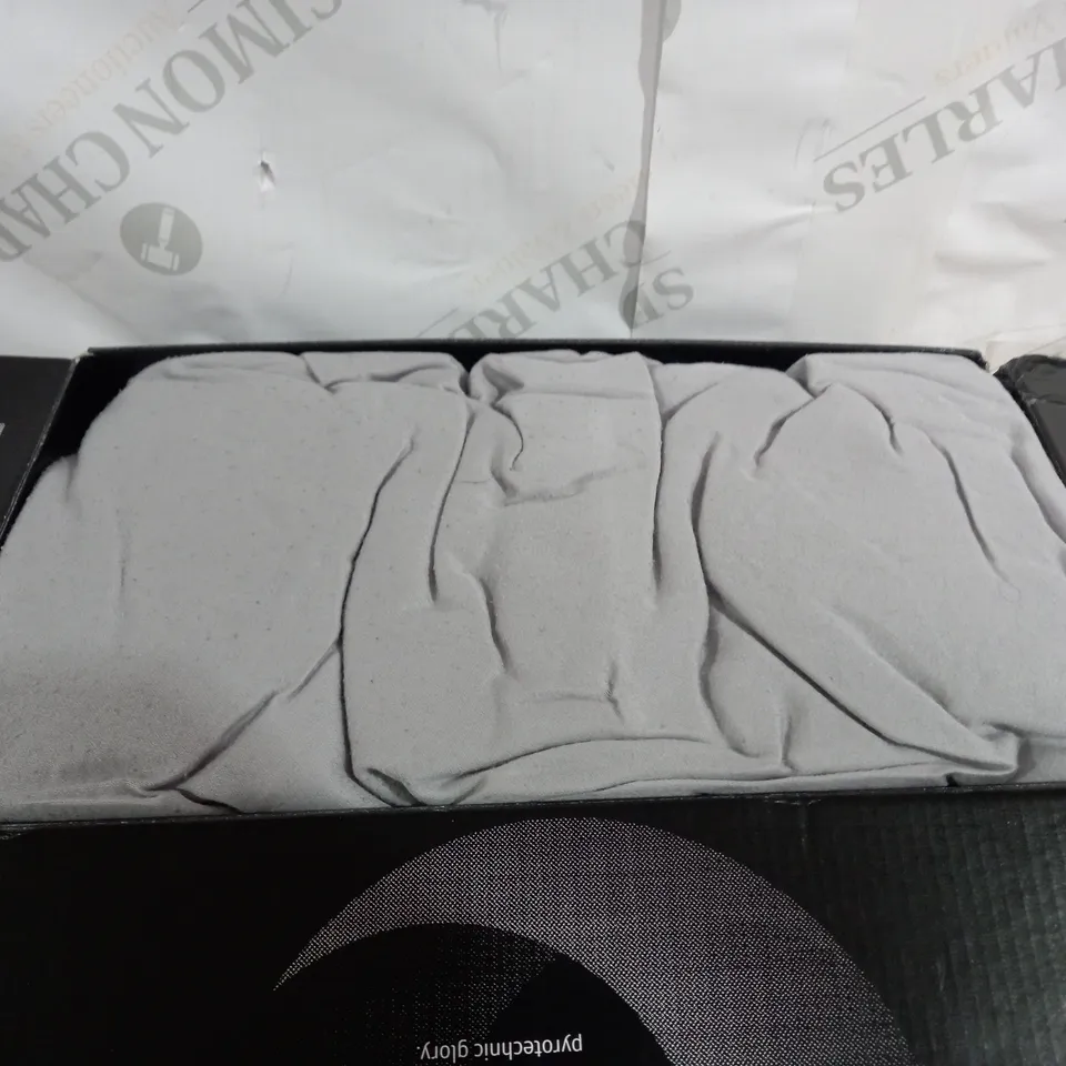 NORTHERN NIGHTS 300TC 100% COTTON SATEEN SET OF 2 DEEP POCKET FITTED SHEETS