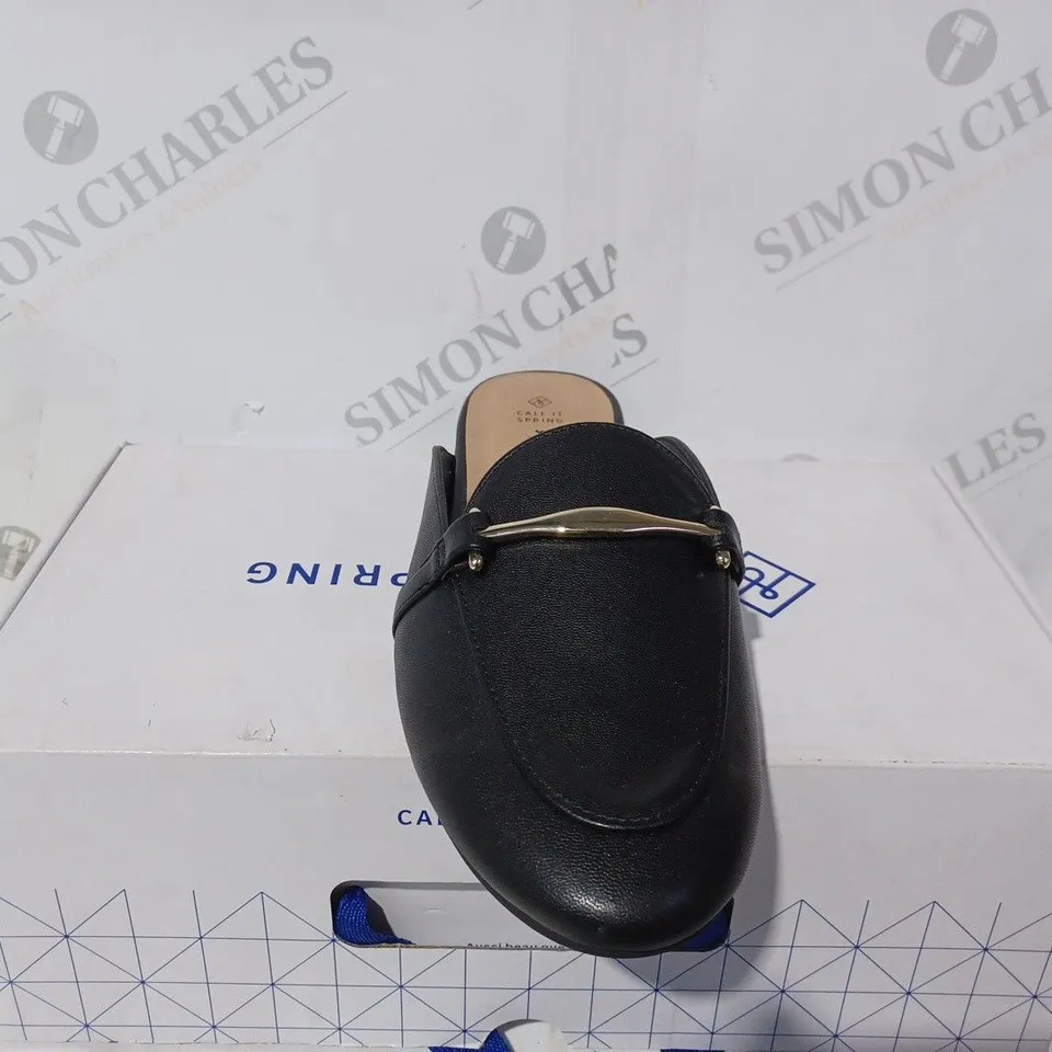 BOXED CALL IT SPRING TRIRESA LADIES SHOE - UK 4